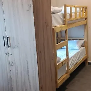 Armis Хостел